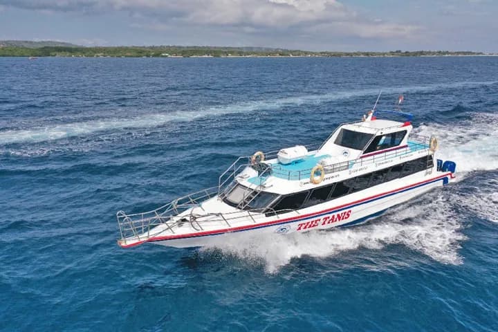 Fastboat connecting Bali, Lombok, and the Gili Islands