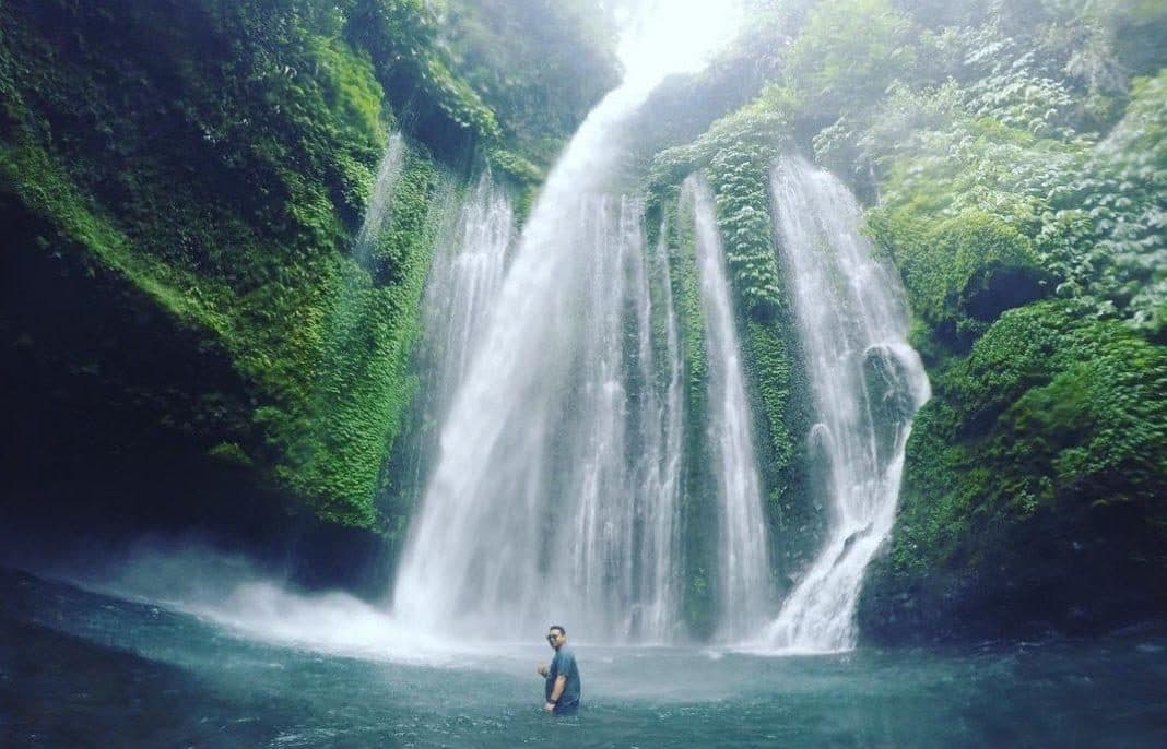 Wading the pool beneath Tiu Kelep