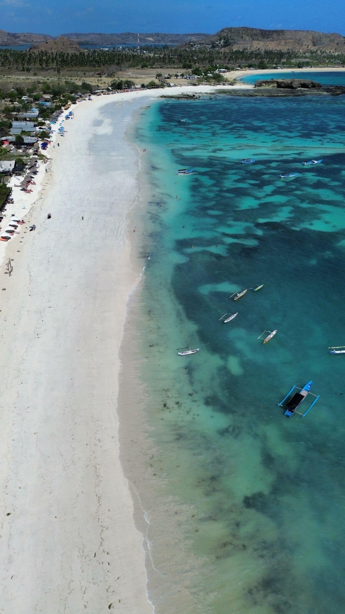 Looking along the Tanjung Aan shoreline